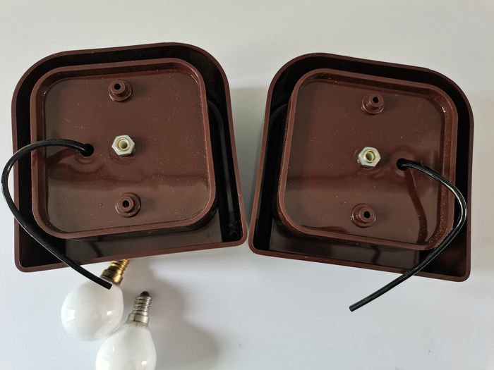 2 Jet wall lamps by Makio Nasuike for Guzzini