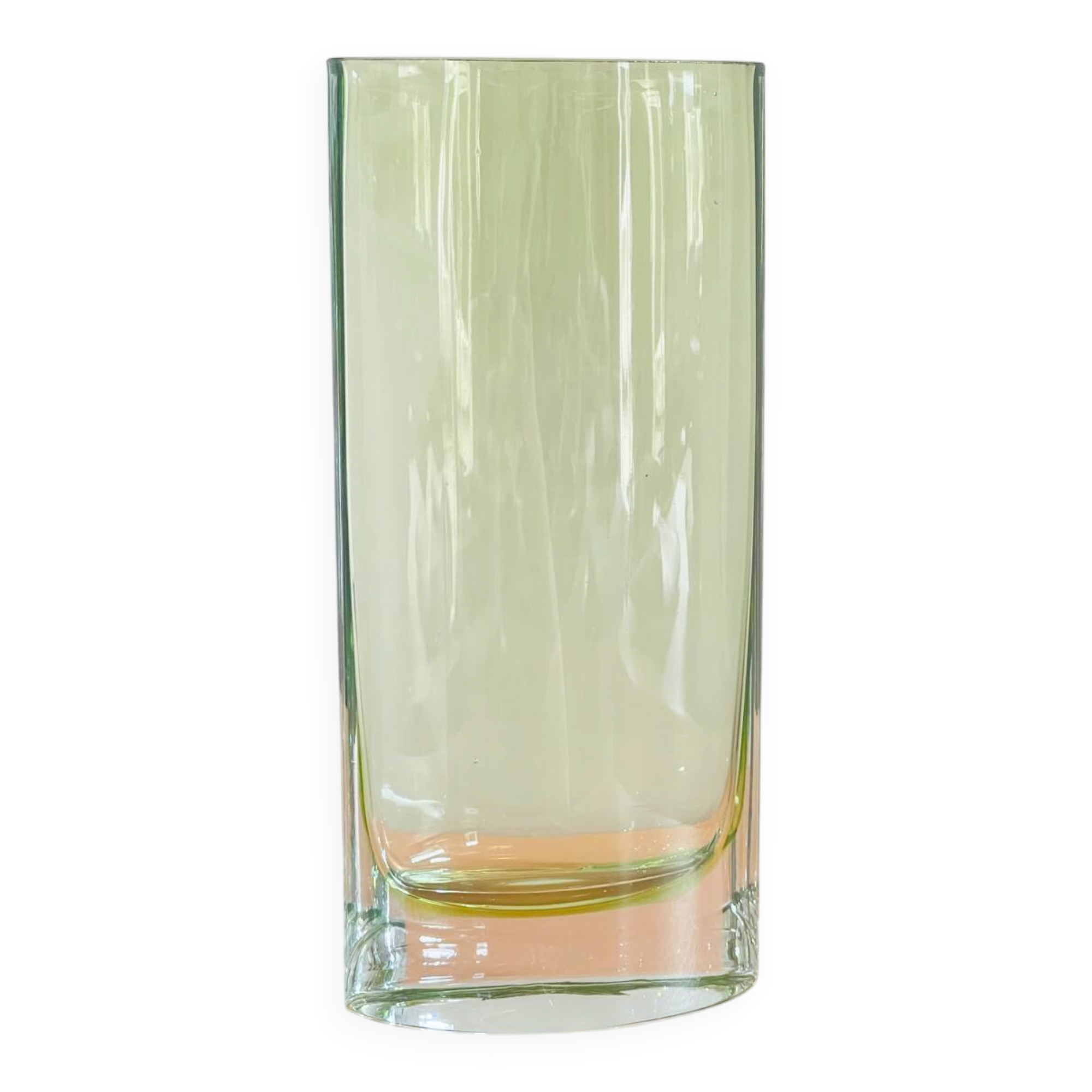 Hand-blown glass vase in apple green – circa 1980