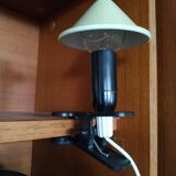 Small spot with mushroom clamp