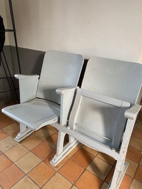 Vintage cinema bench patinated in grey