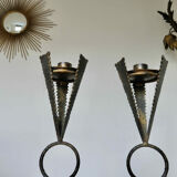 Pair of "brutalist" candlesticks in forged and hammered raw steel 70s