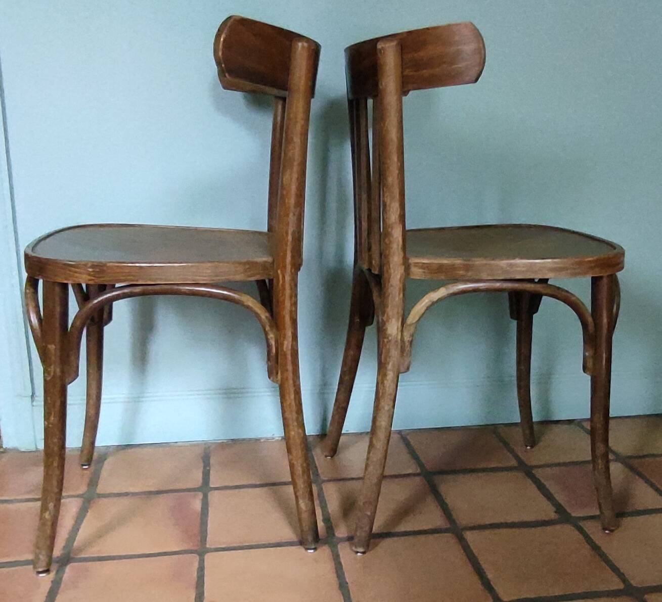 Set of 2 vintage wooden bistro chairs