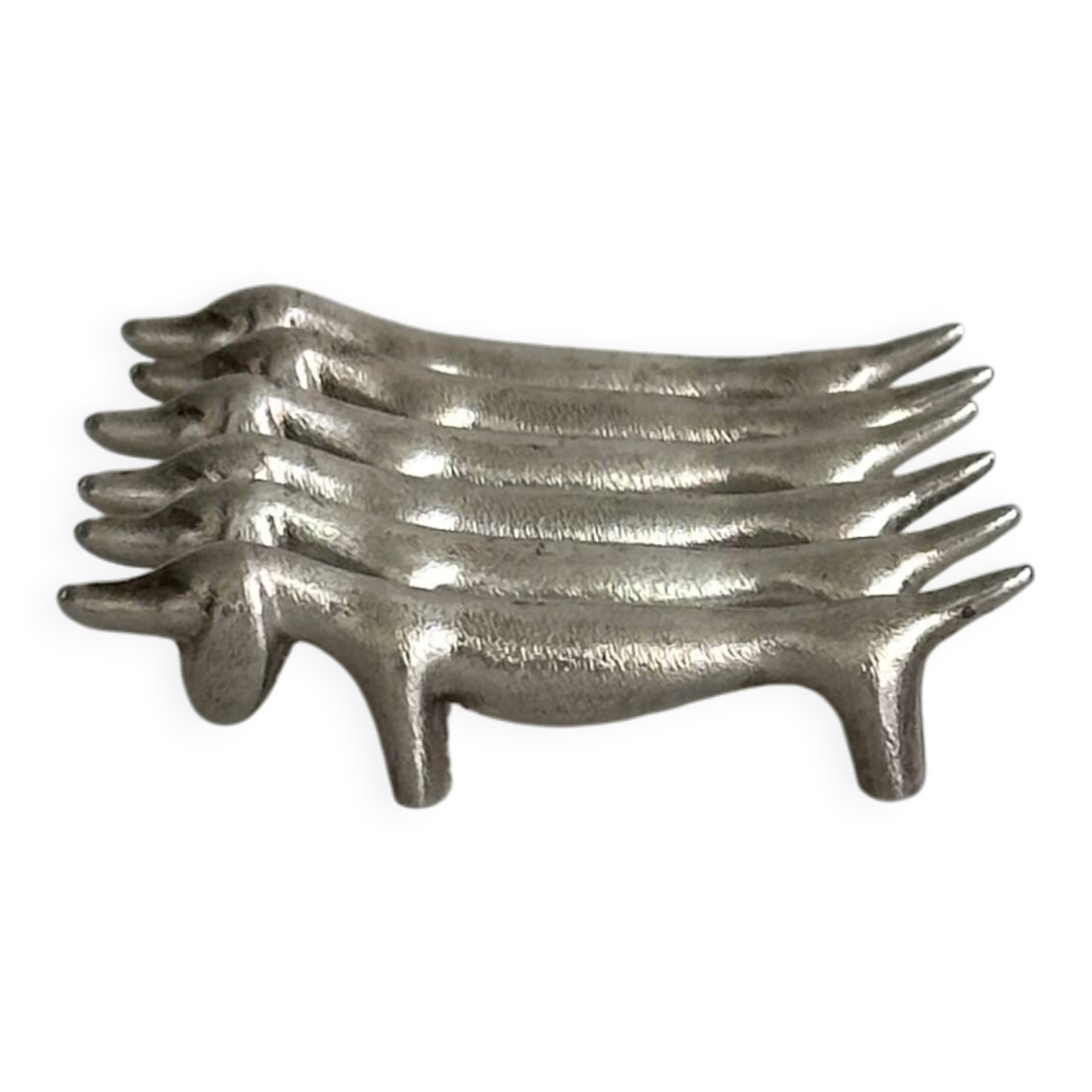 6 metal dachshund knife holders