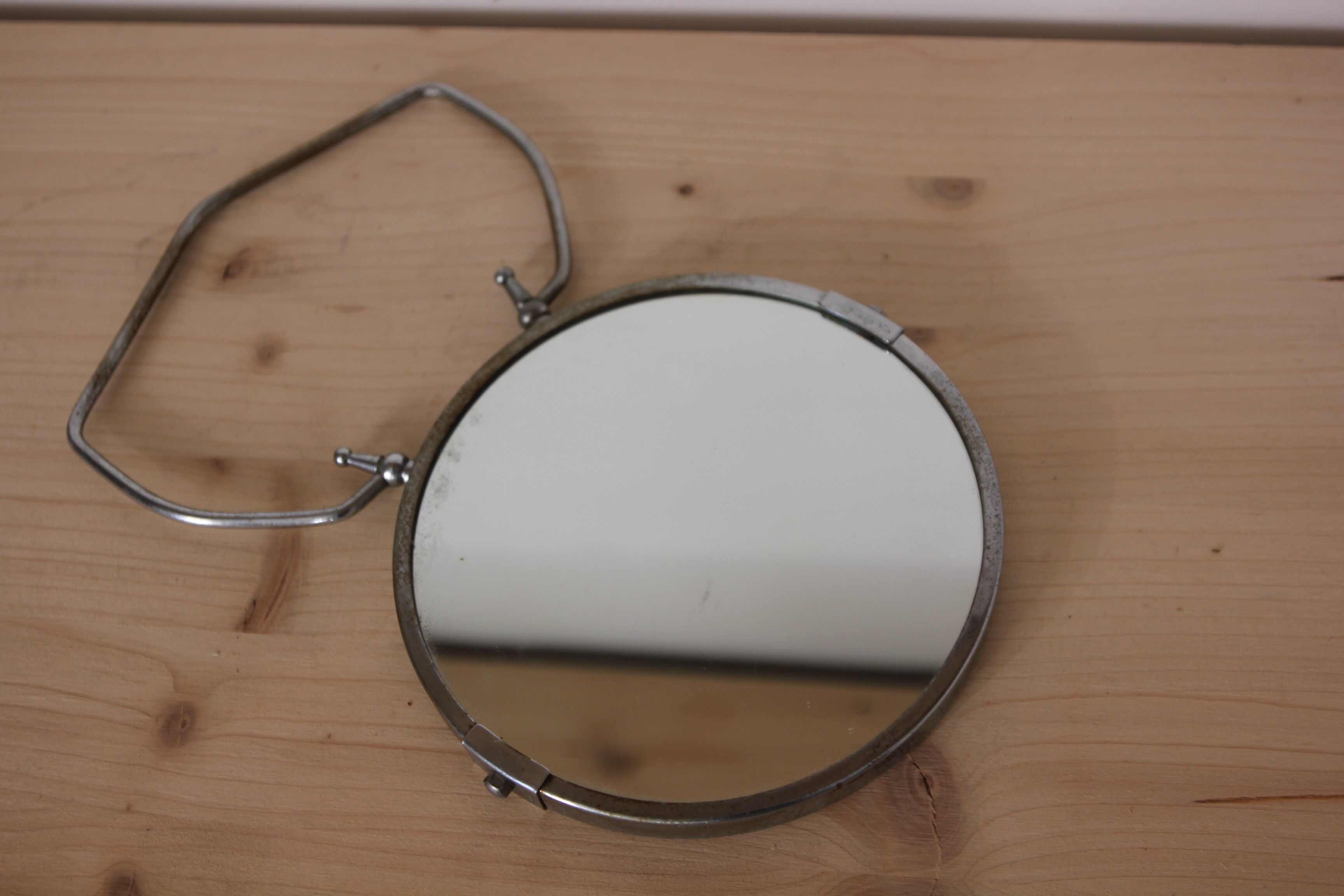 Round barber mirror 15x26cm