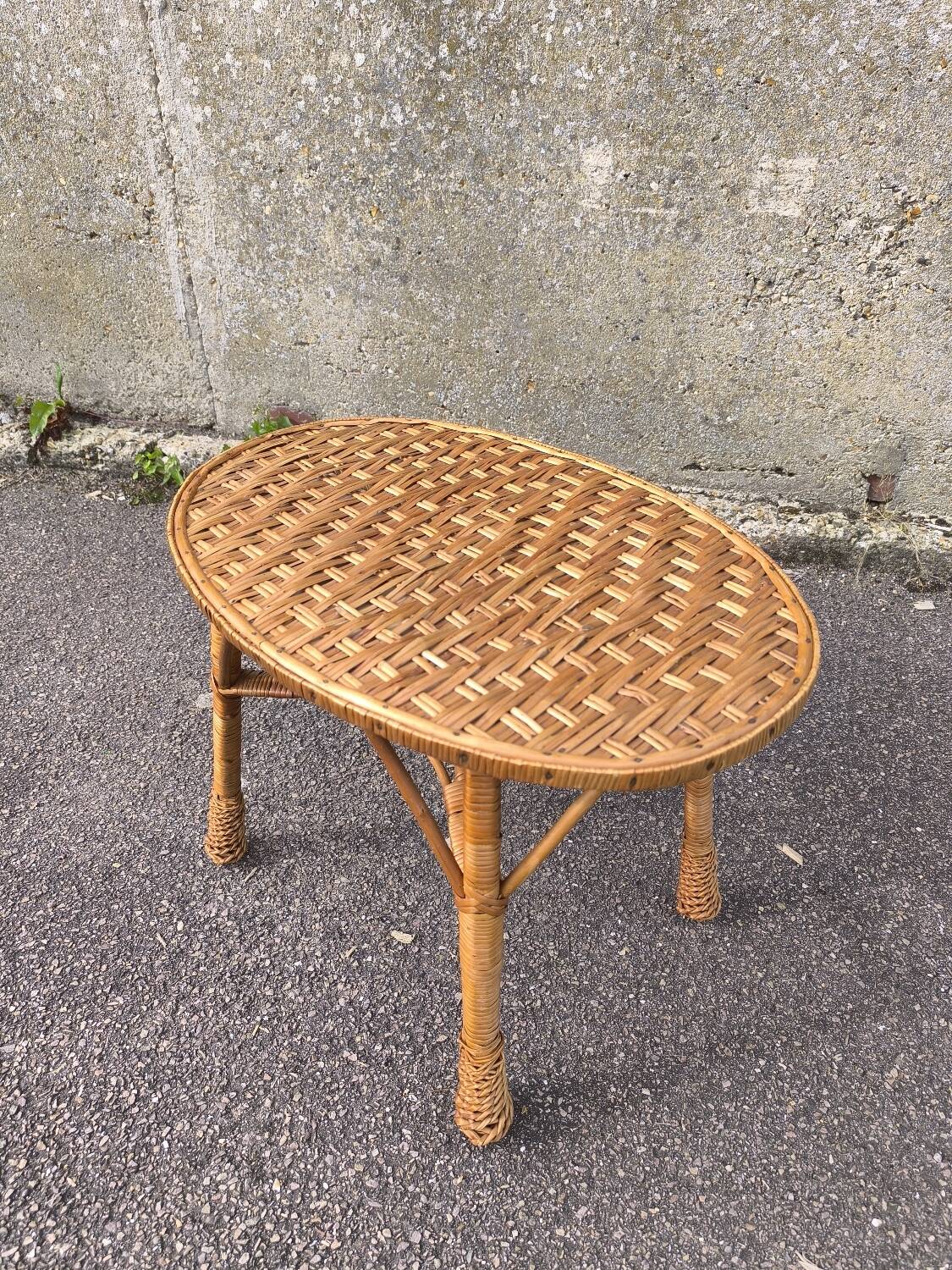 Wicker coffee table 1950