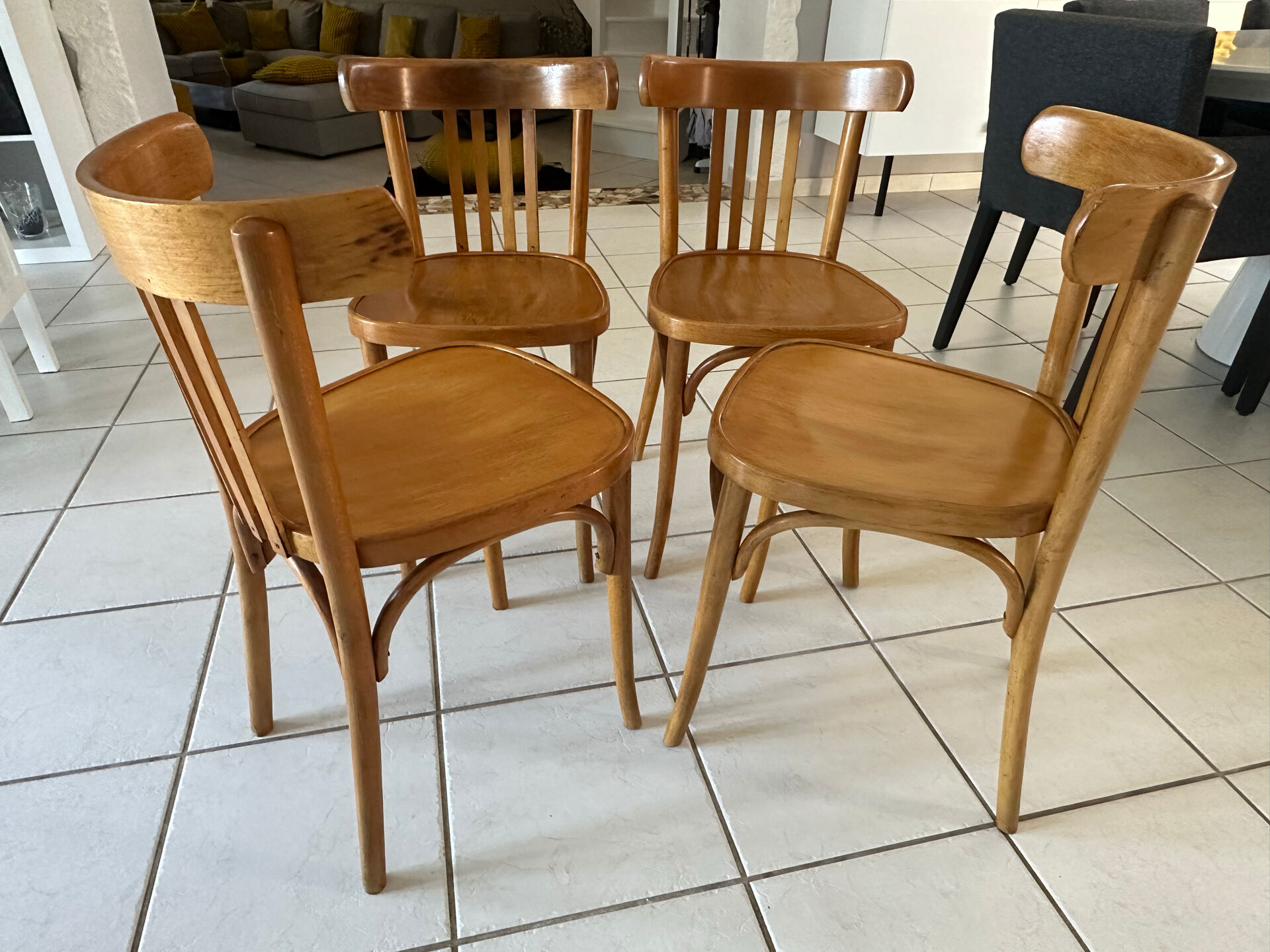 Set of 4 vintage bistro chairs from the 1960s.