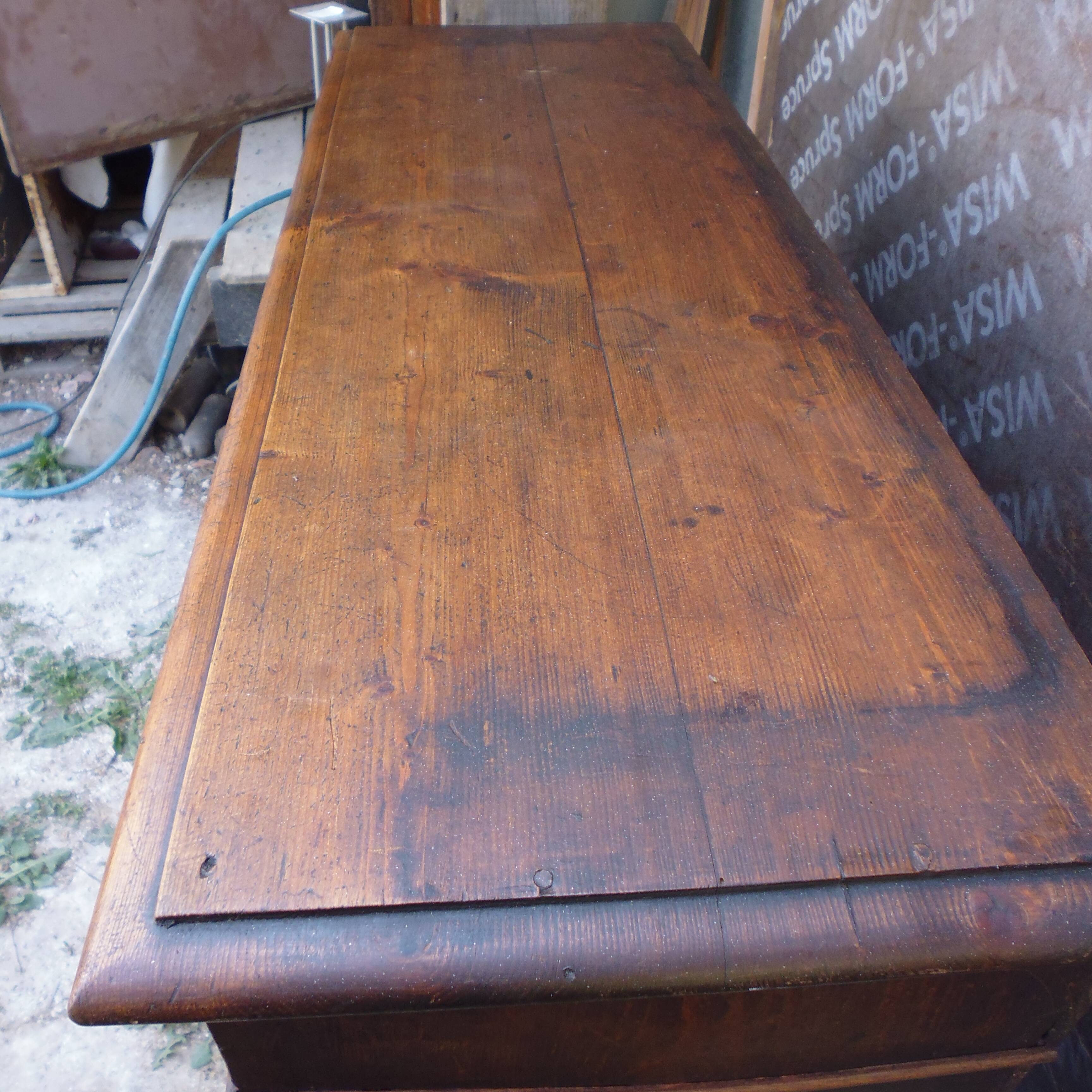 Parisian buffet 2 fir door