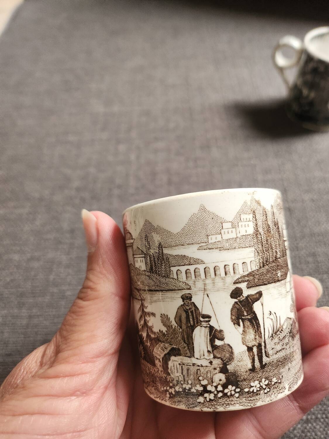 Deux tasses ancienne David Johnston