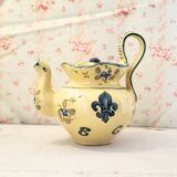 Vintage Martres-Tolosane teapot in yellow earthenware with fleur-de-lis decoration