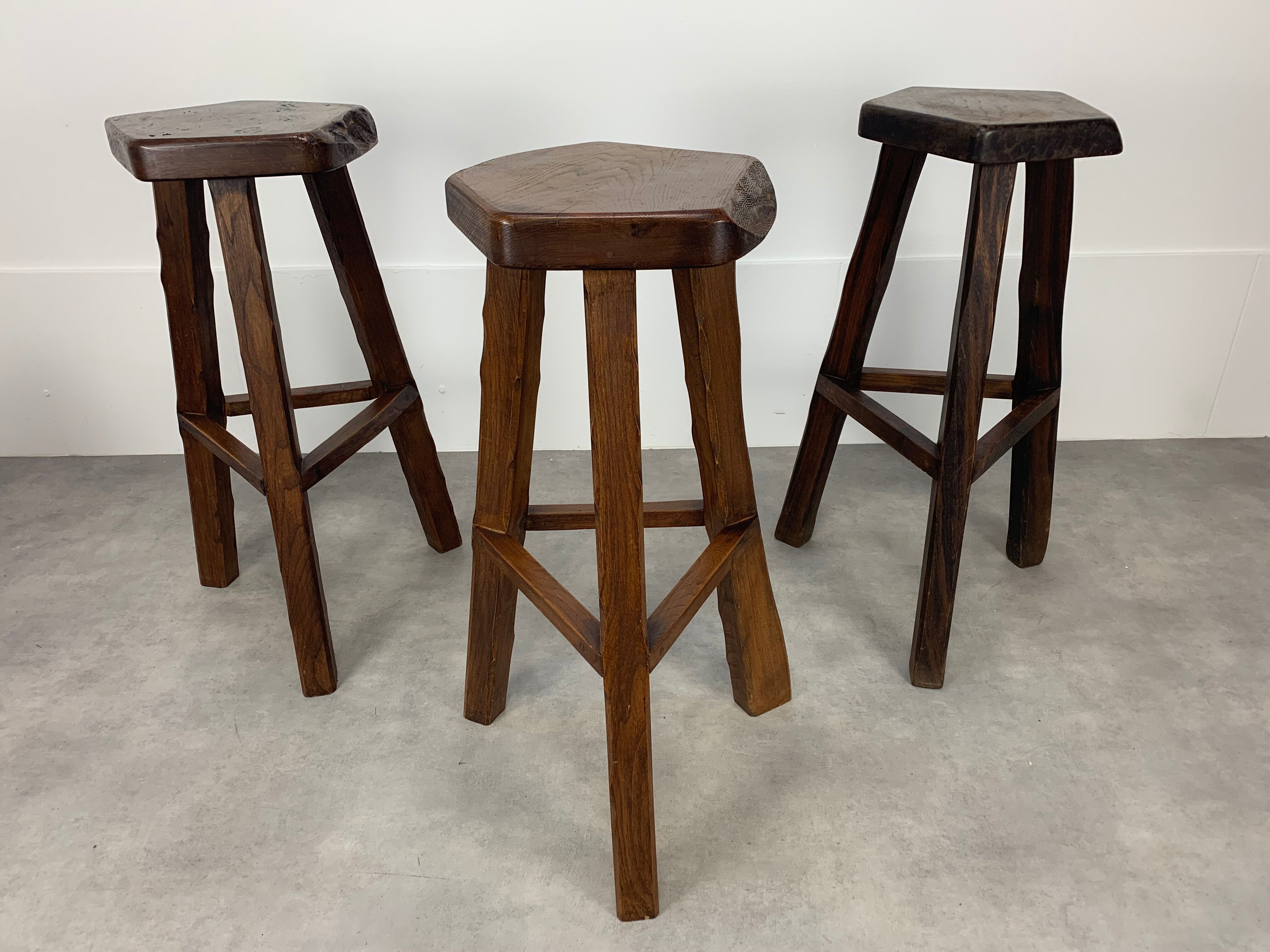 Set of 3 brutalist elm bar stools brand Aranjou