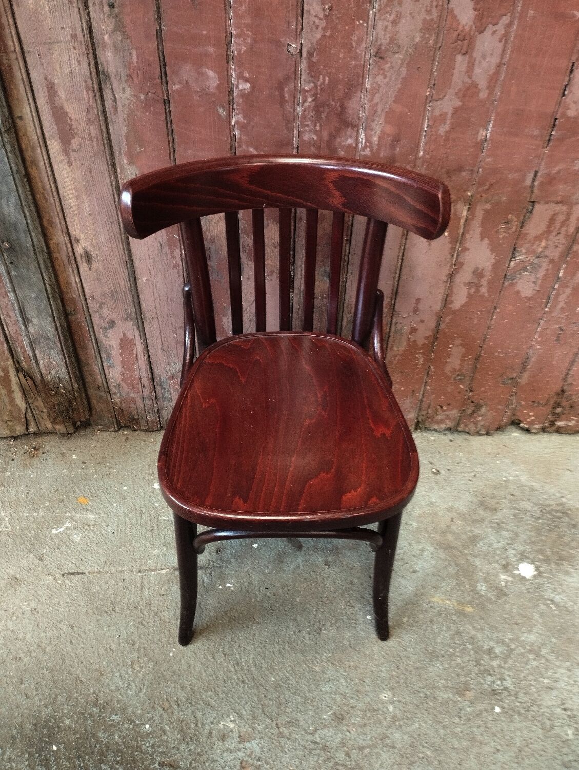 Turned wood bistro chair