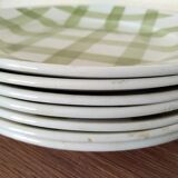 All 7 dinner plates and 7 hollow mill of wolves