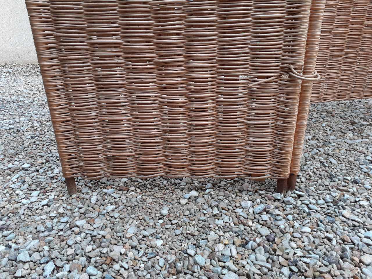 Wicker screen