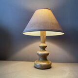 Table lamp in turned wood