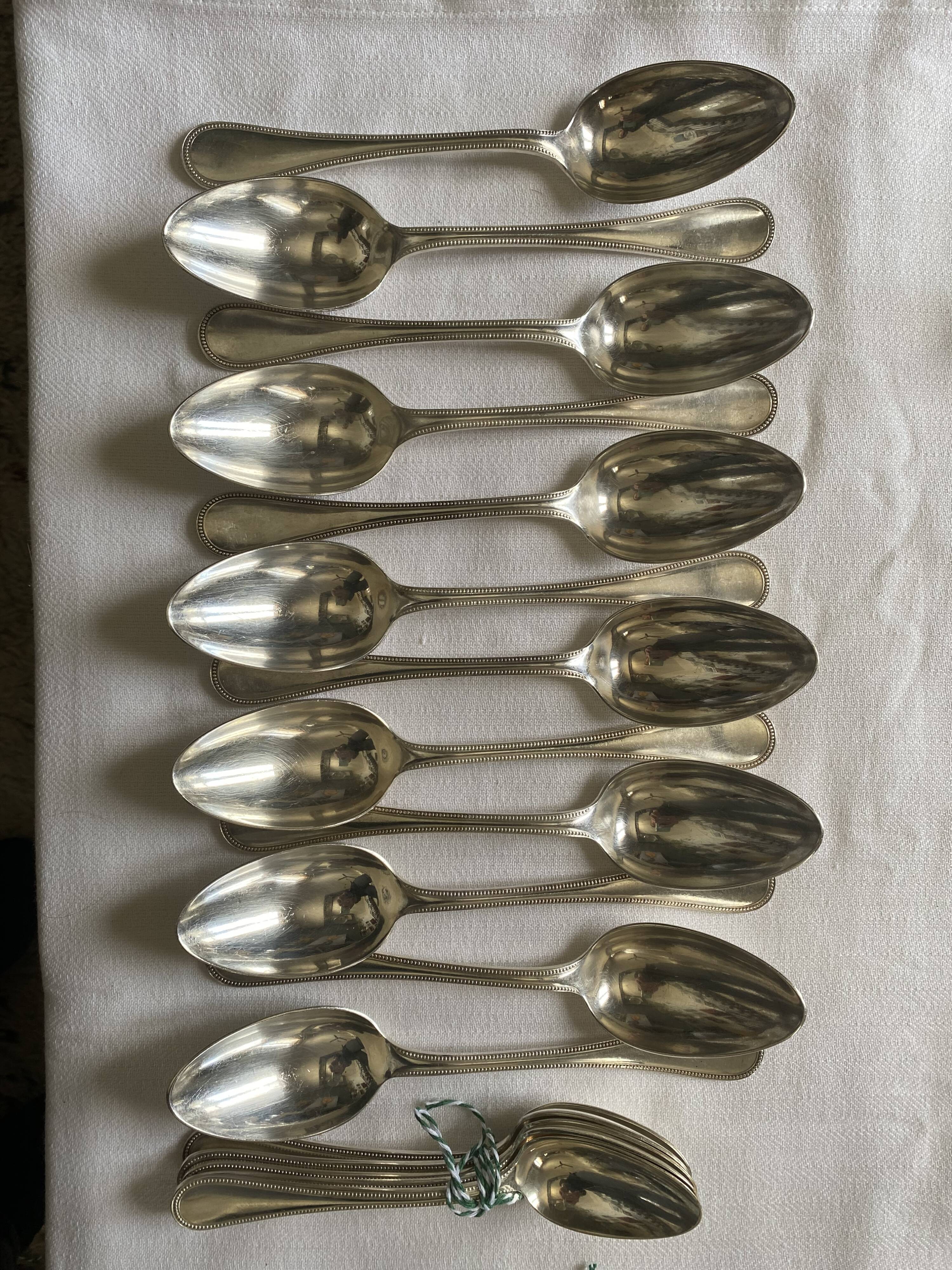 Ménagère Christofle Perles - 113 pièces