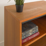 Furniture with showcase and lid