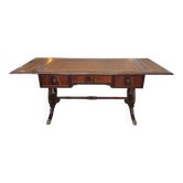 Bureau anglais acajou massif pattes de lion. Dessus en cuir