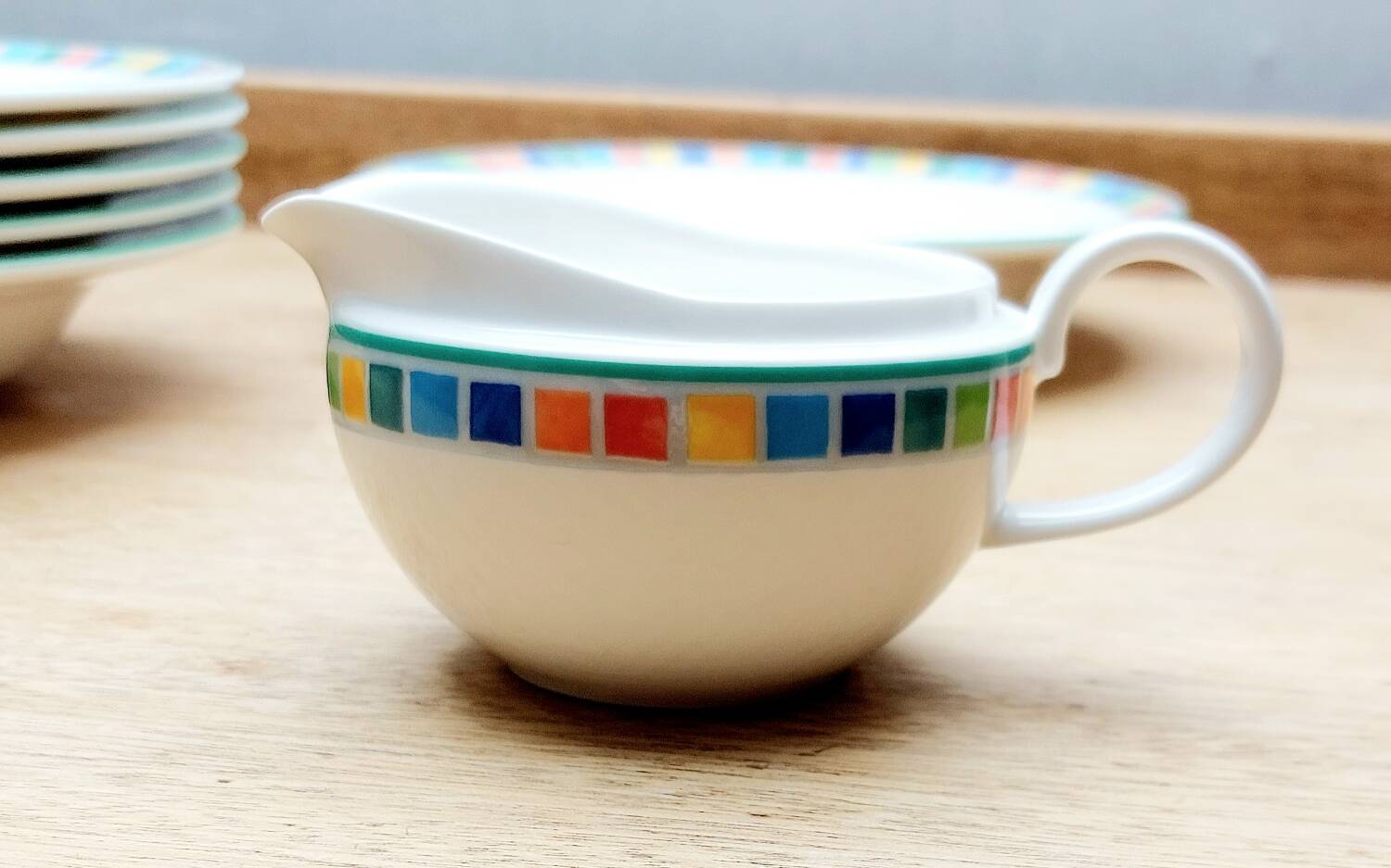 Villeroy & Boch easy twist alea gravy boat
