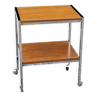 Designer rolling trolley from the 70s in chrome metal and double formica wood veneer trays