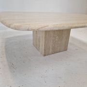 Italian coffee table in travertine 1980's