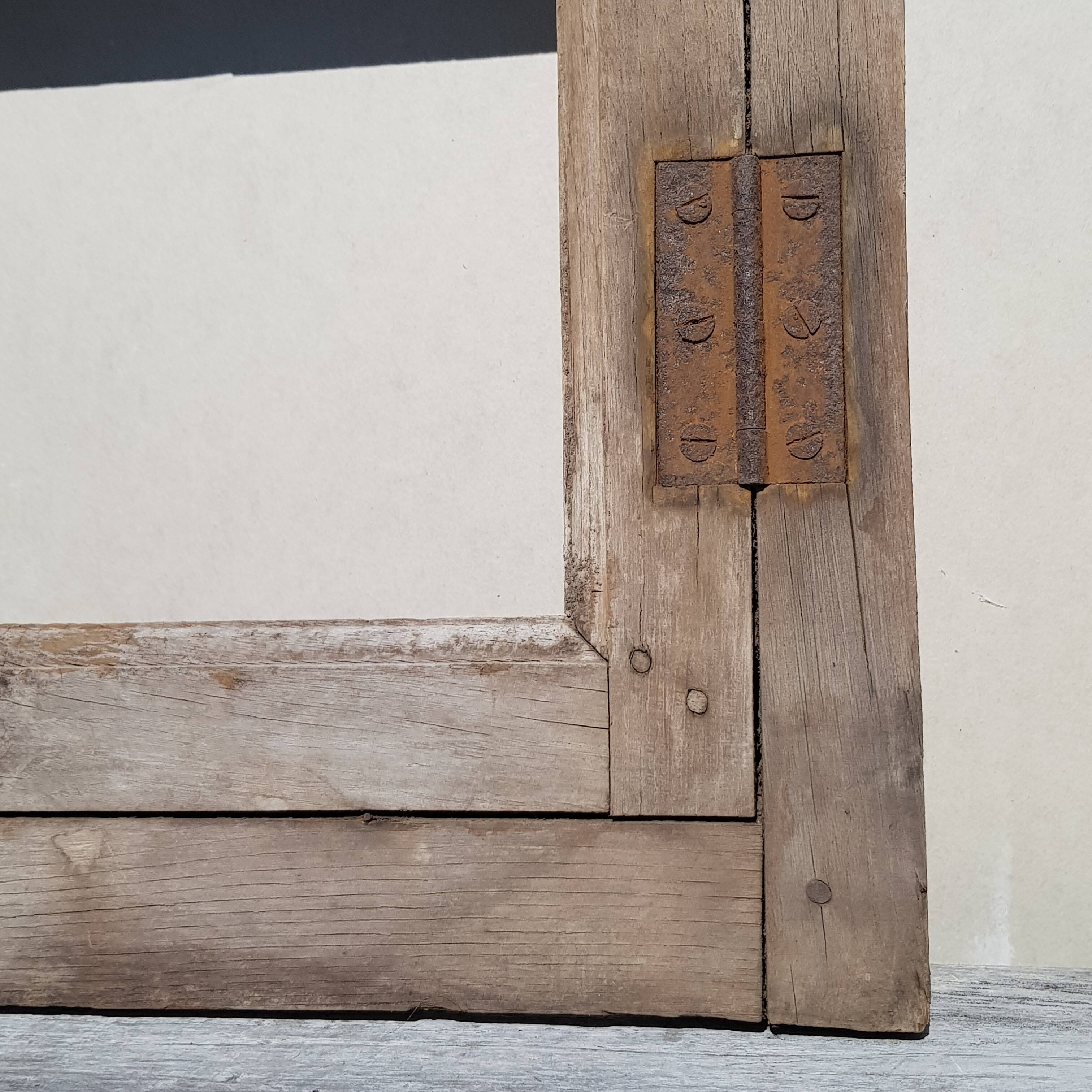 Old window H68xl42cm