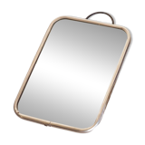 Petit miroir de barbier