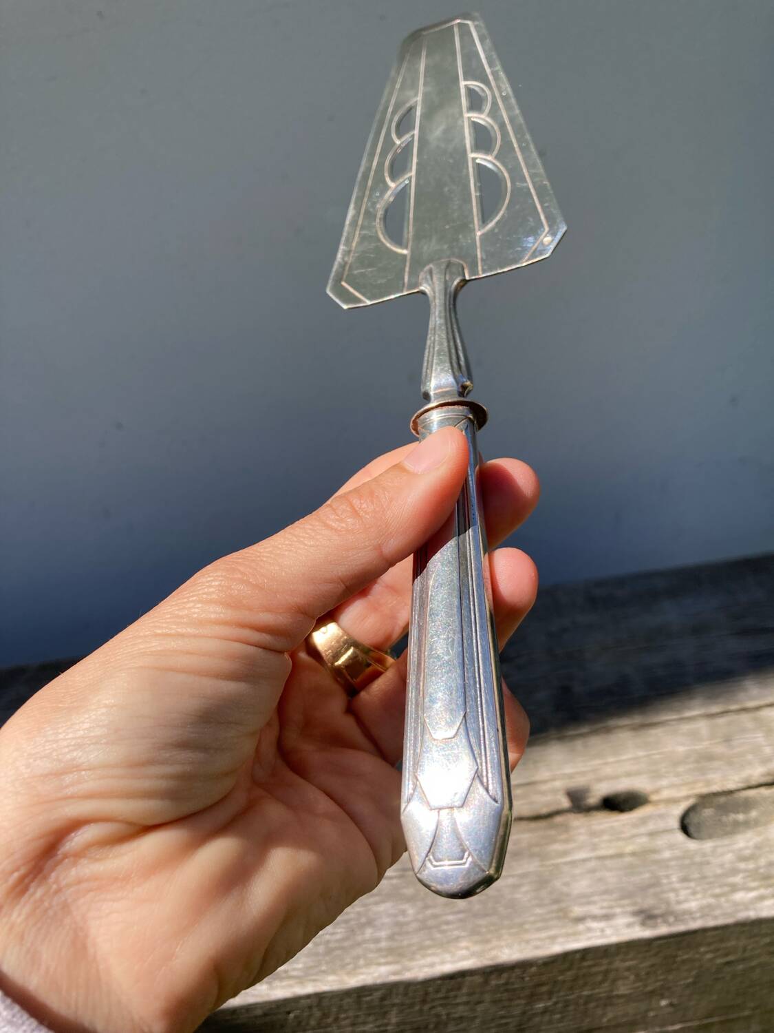 Silver metal art deco pie server