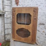 Art deco wall shelf