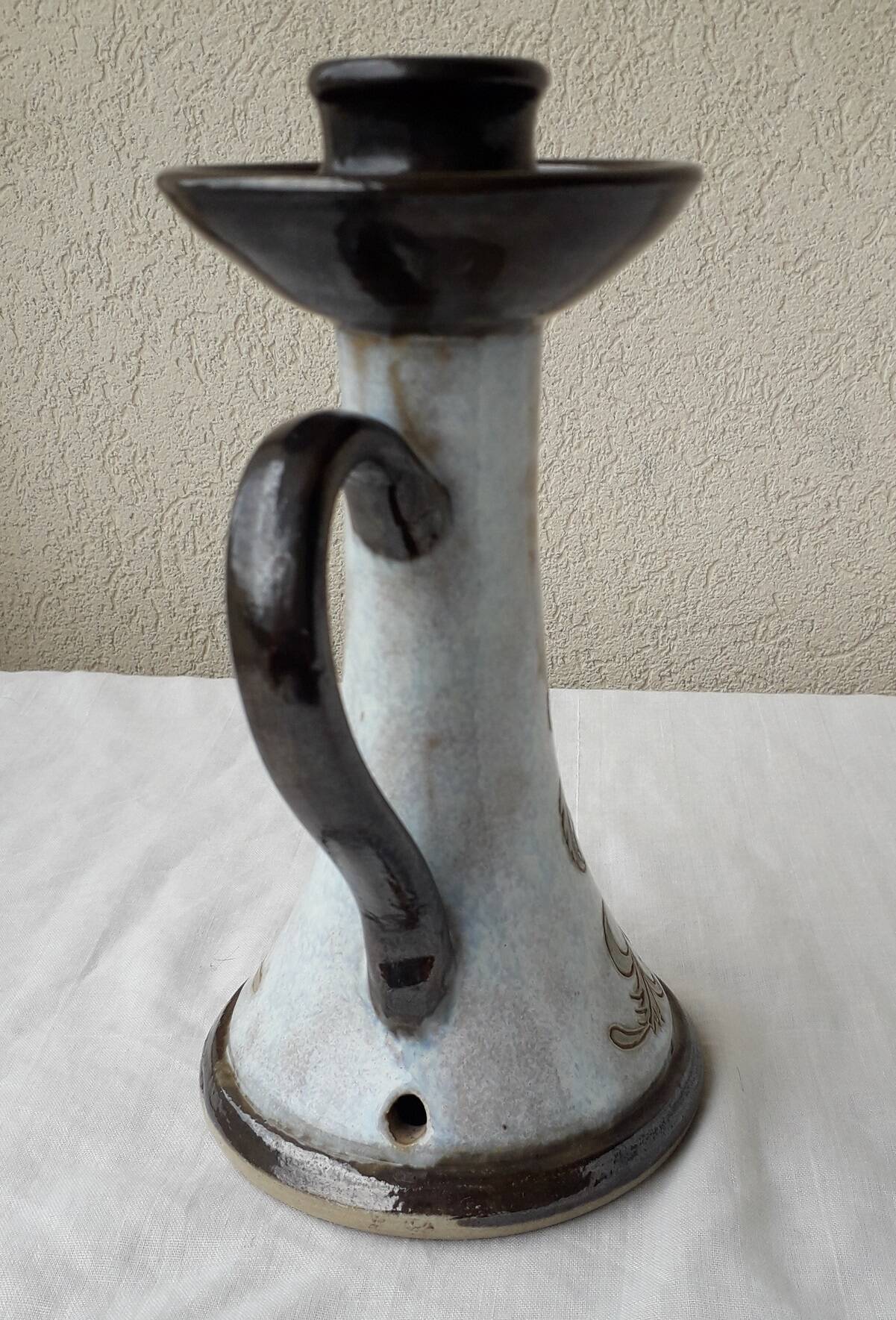 Losson stoneware candle holder