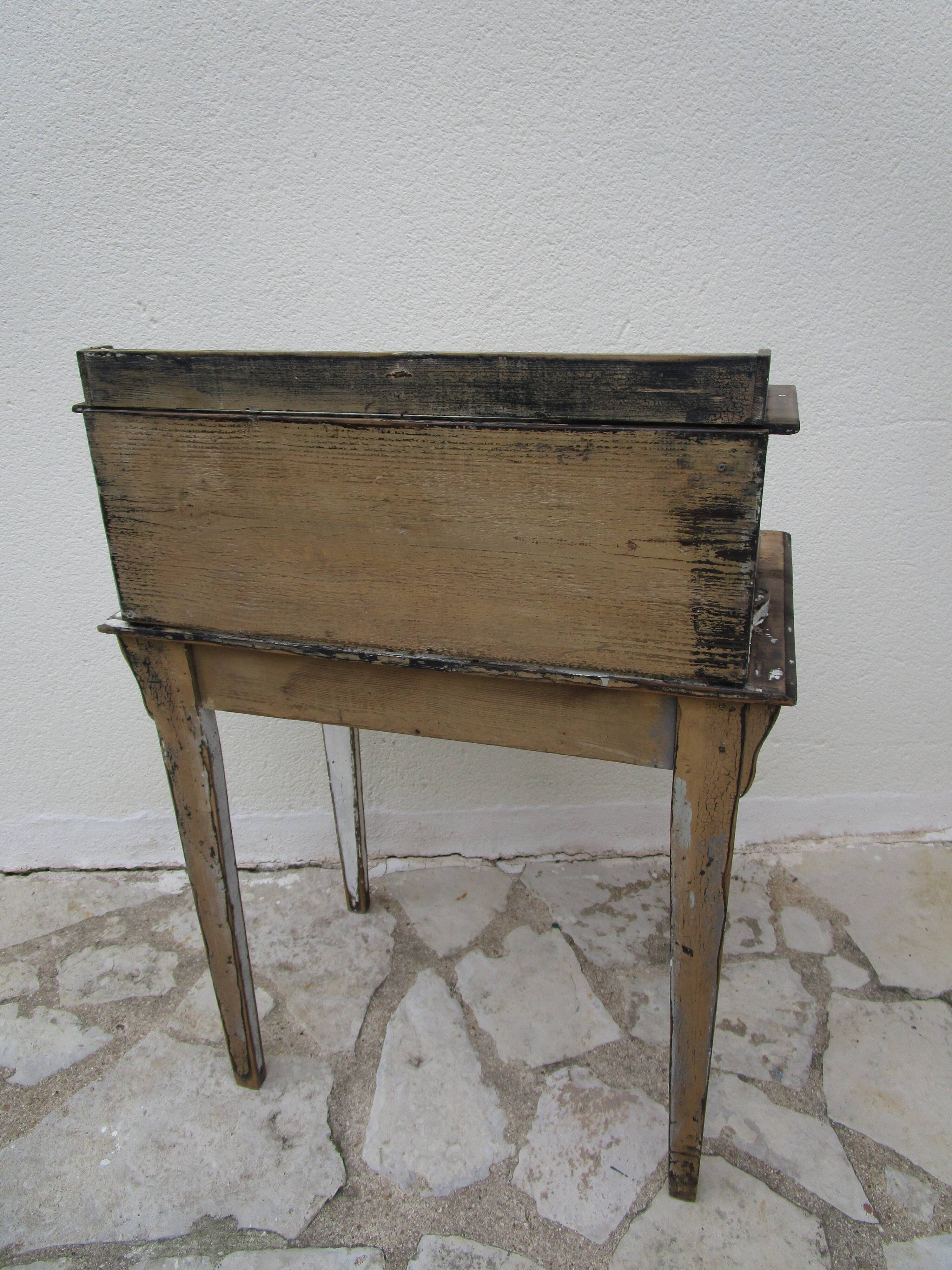 Writing desk