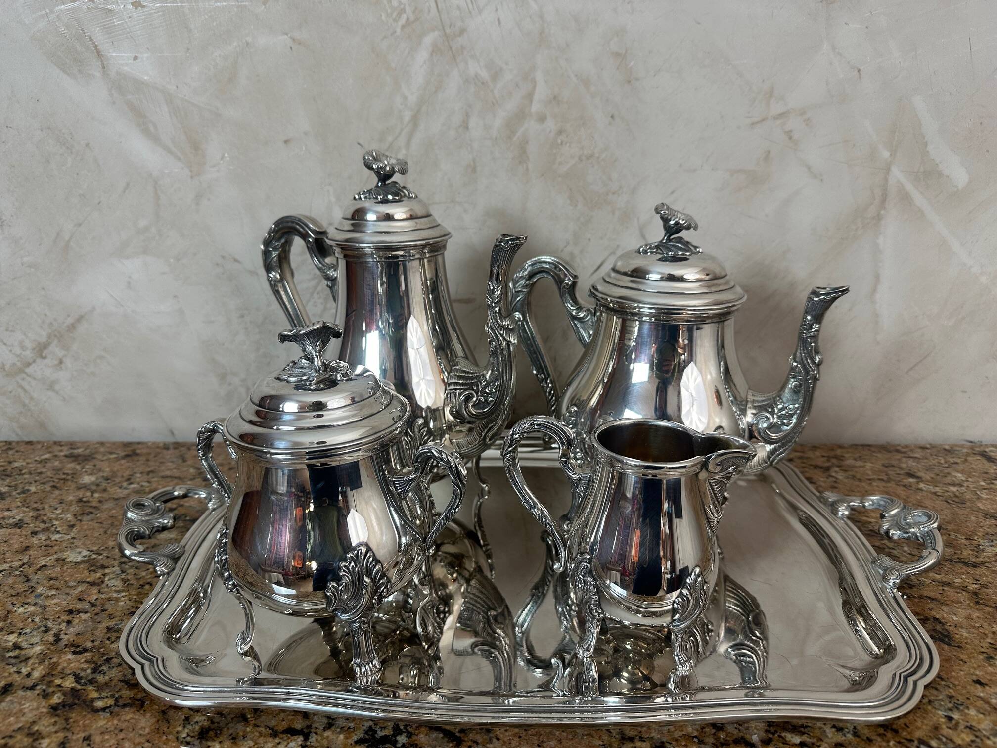 Silver-plated service