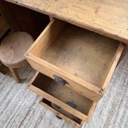 Bureau pin meuble atelier 1950