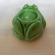 Coquetier grenouille en céramique verte