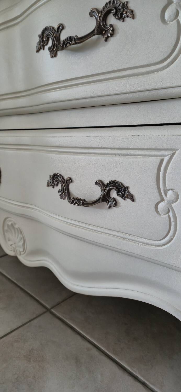 Commode en merisier style Louis XV