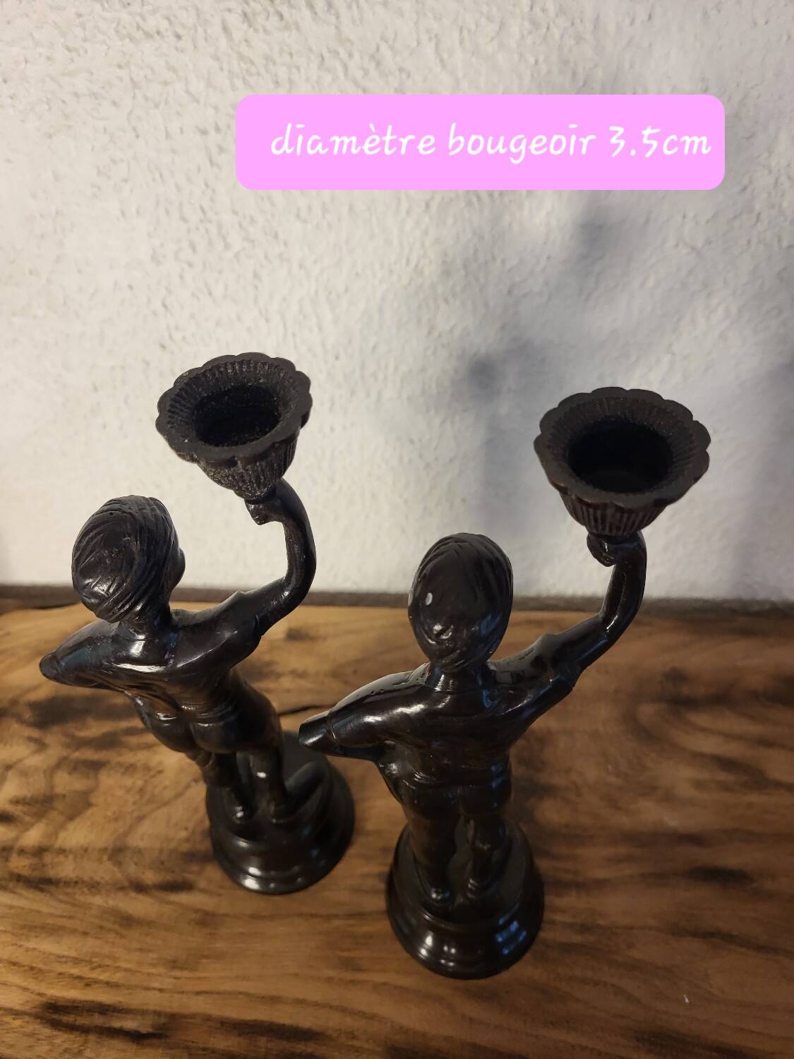 Statuette candle holder