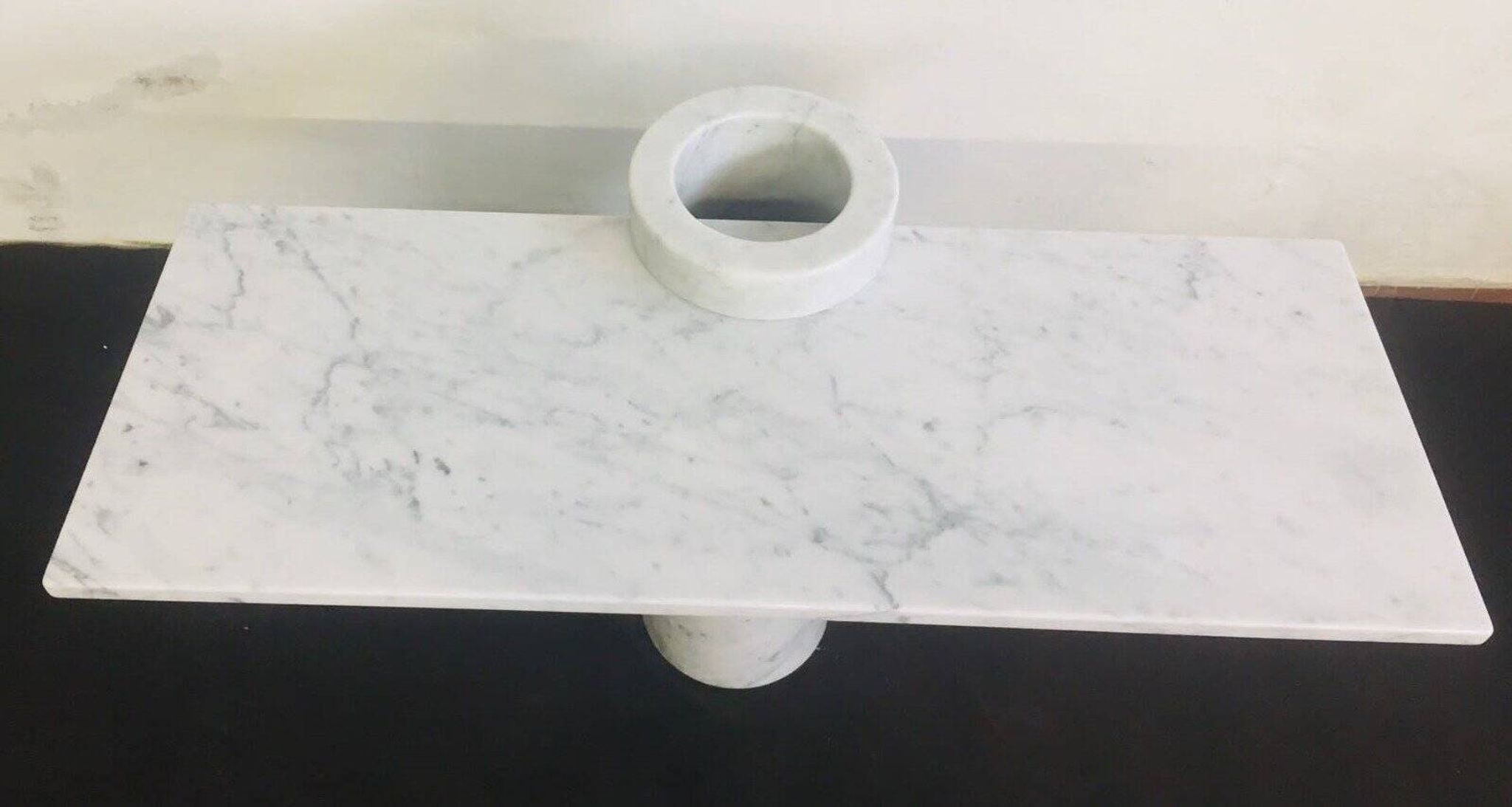 Console Table Loico Model in White Carrara Marble by Angelo Mangiarotti for Skipper, 1990s