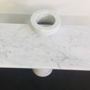 Console Table Loico Model in White Carrara Marble by Angelo Mangiarotti for Skipper, 1990s