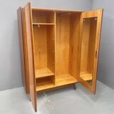 Armoire en noyer de Jitona, années 1970, Tchécoslovaquie
