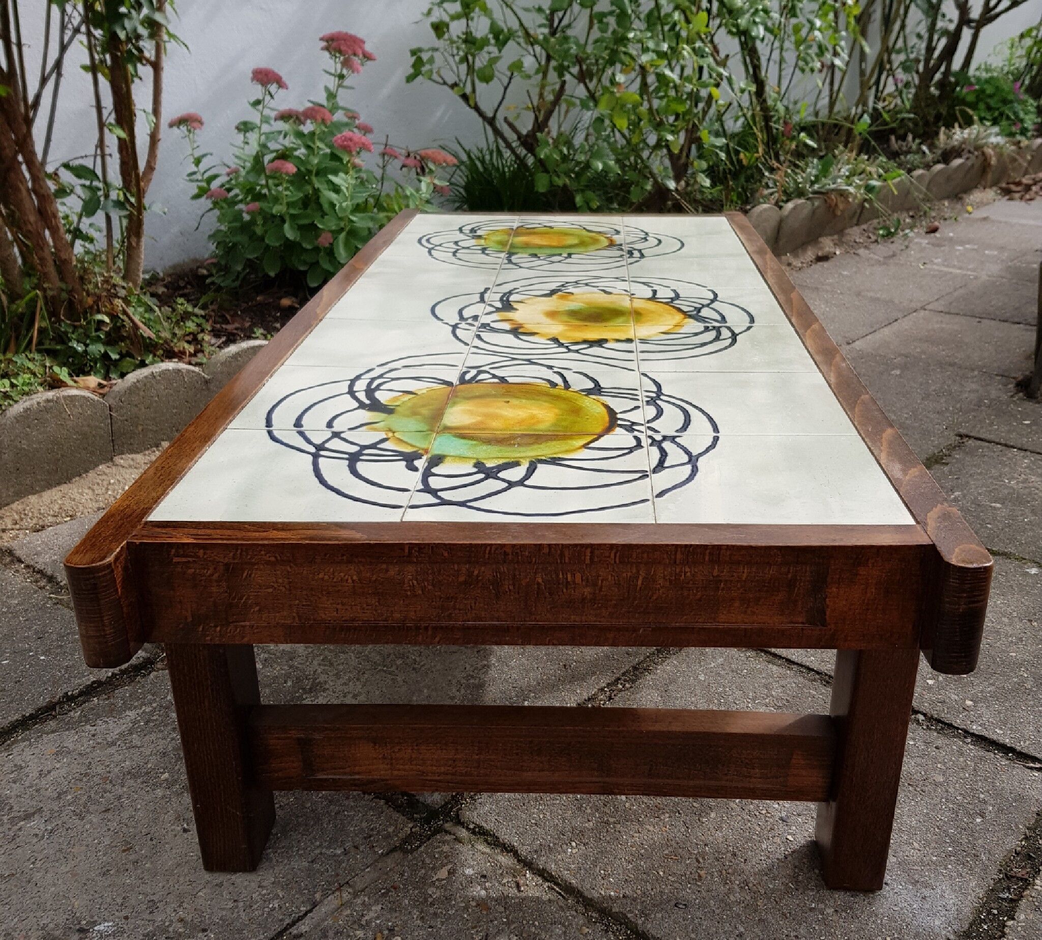 Juliette Belarti coffee table