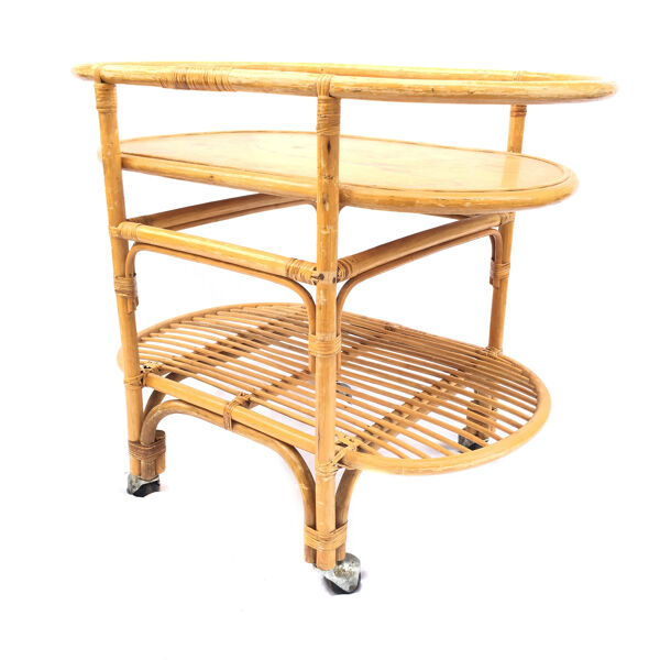 Berceau en rotin vintage pour bébé
