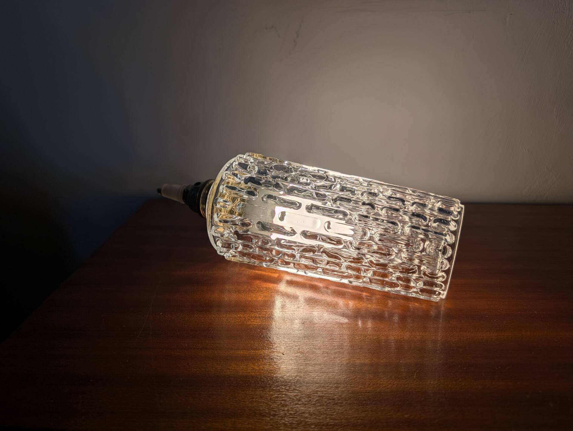 Textured moulded glass lampshade – 1960s-1970s