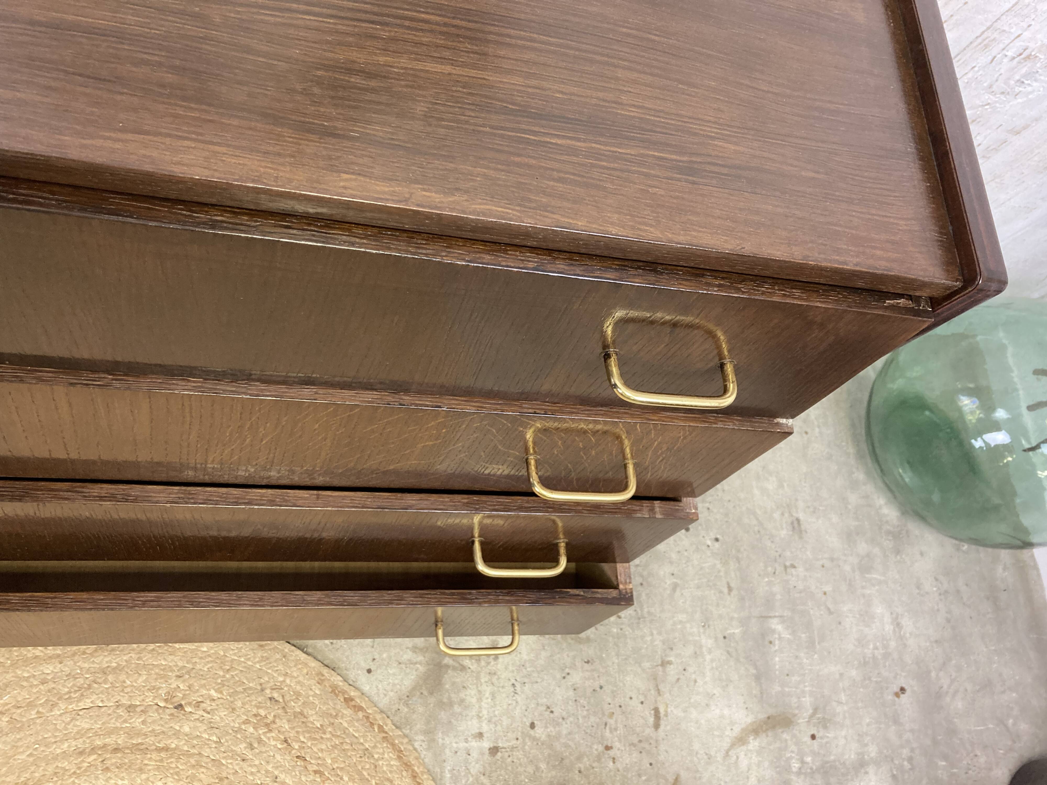 Vintage winged chest of drawers