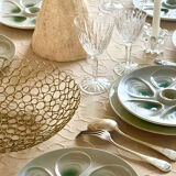 11 oyster plates 1960.