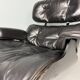 Chaise longue Eames entièrement noire par Herman Miller, années 1970.