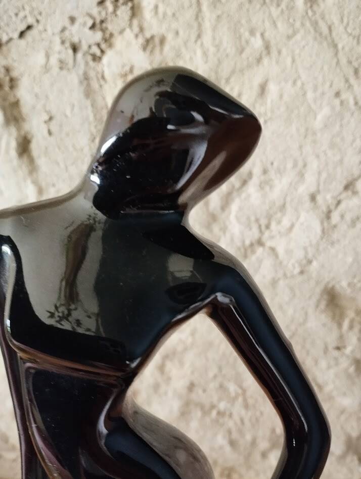Art Deco statuette of a woman – Elegant dancer – Black earthenware – 1950s