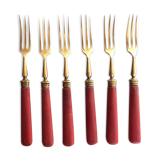 6 forks for dessert