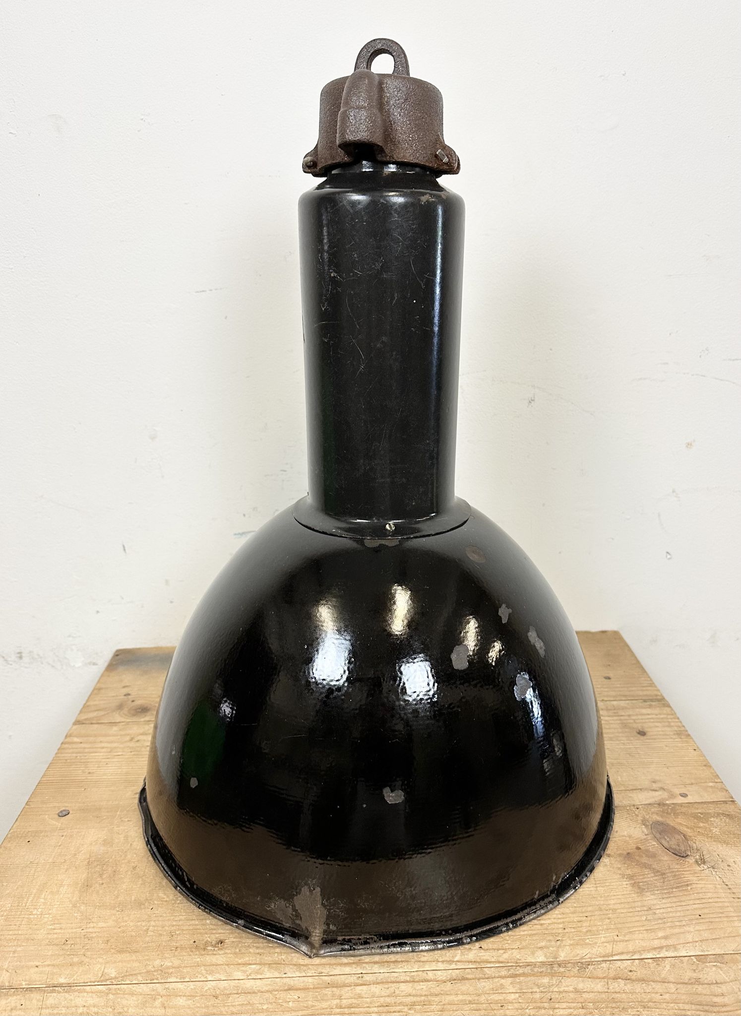 Set of 4 Industrial Bauhaus Black Enamel Pendant Lamps, 1960s
