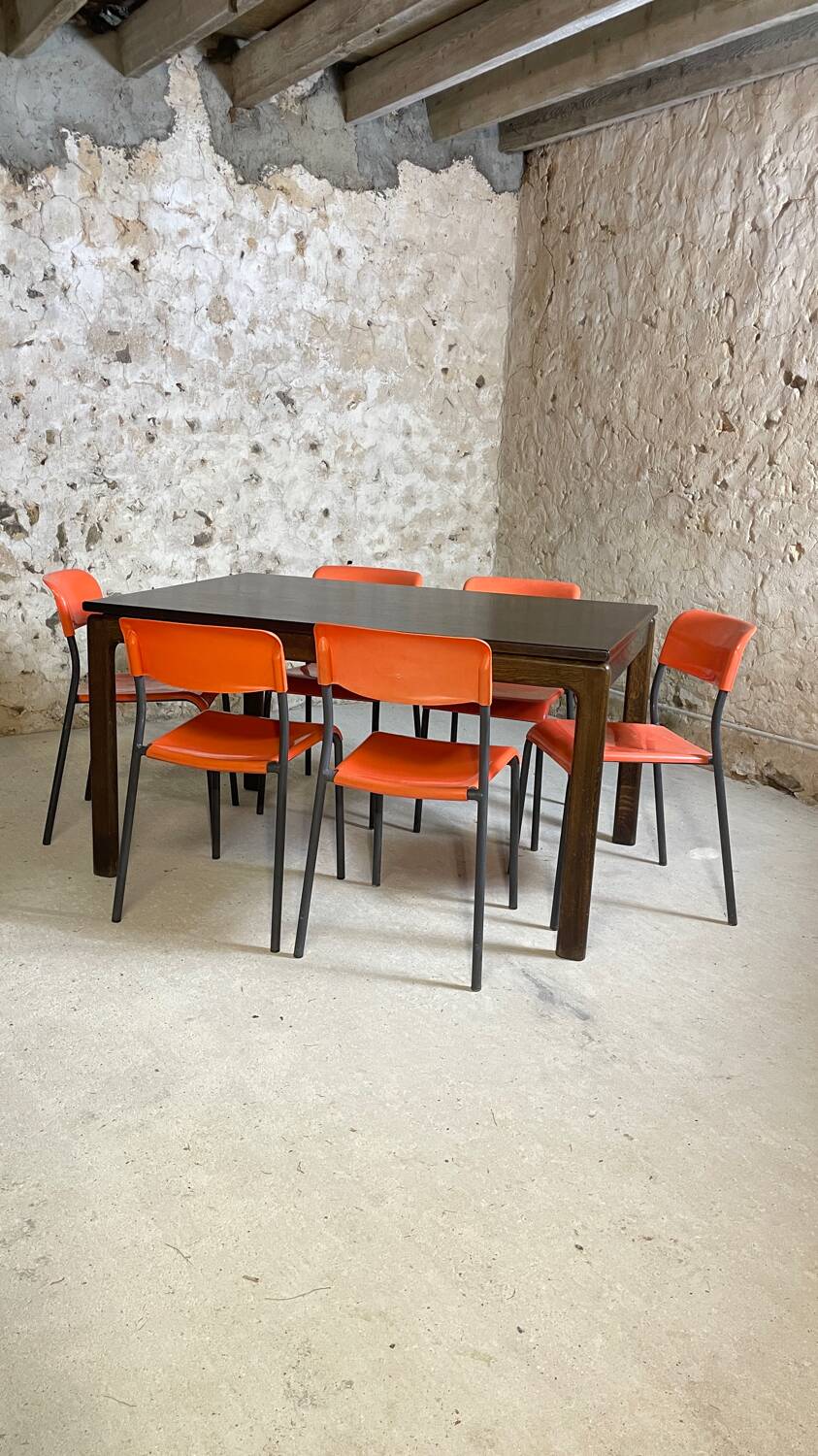 8 seater dining table