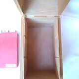 Plug box, desktop sorter