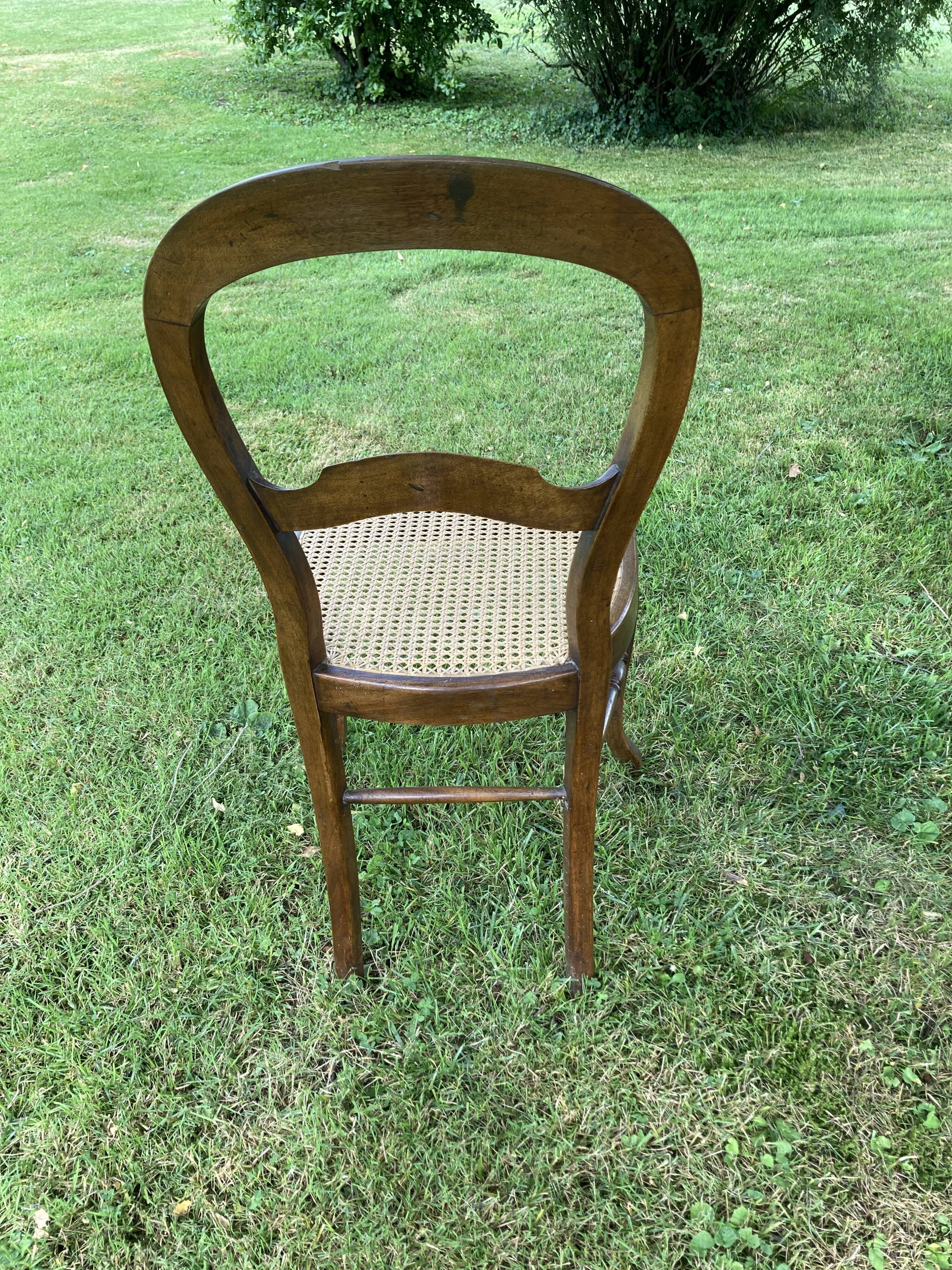 3 chaises cannées de style louis Philippe